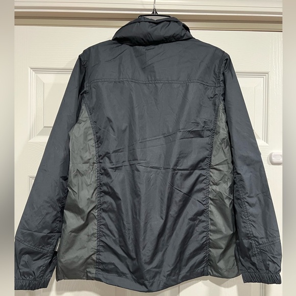 New (w/o tags) EUROSPORT Stormtech Windbreaker Jacket with “Pocket” Hood - Picture 5 of 8